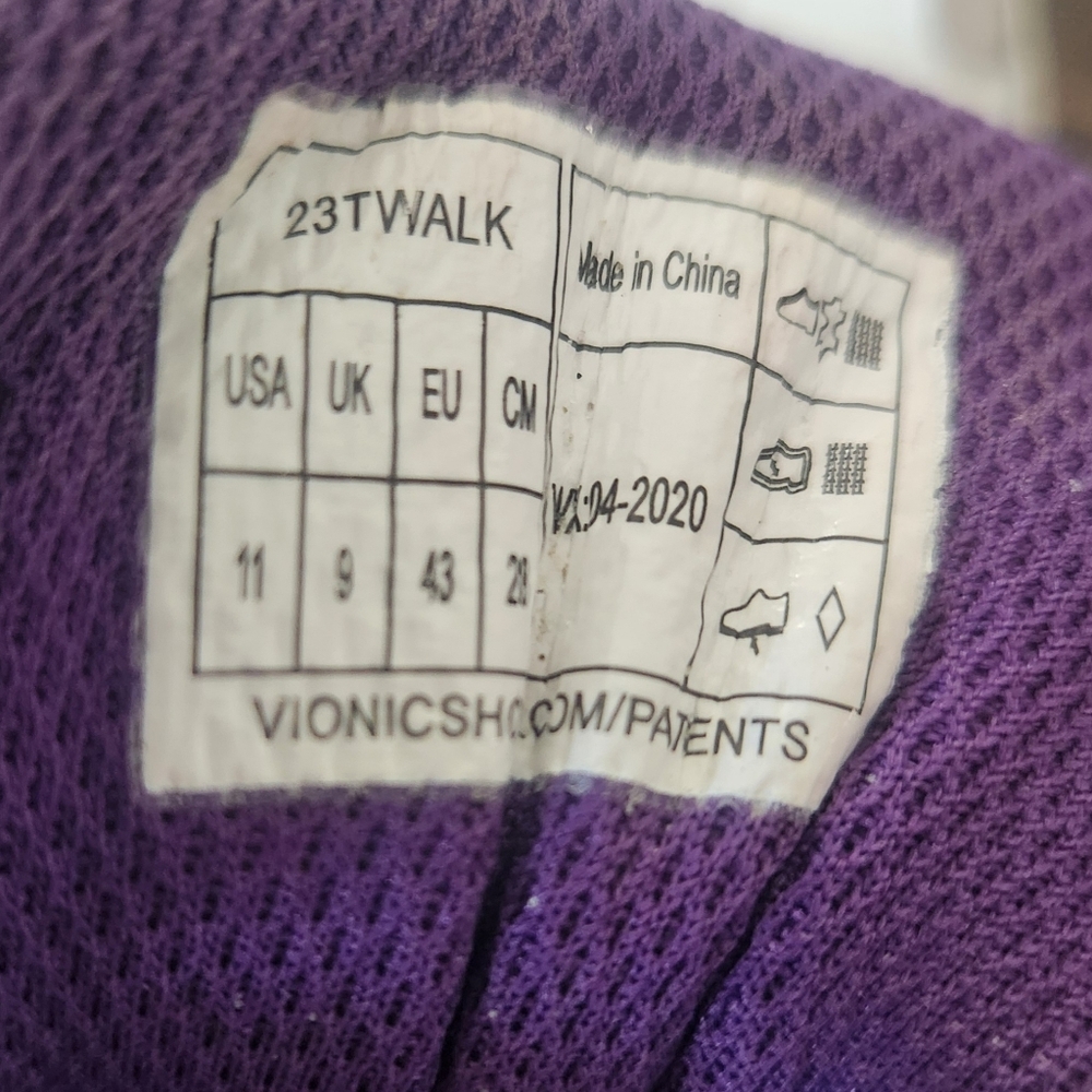 Vionic WALKING SNEAKER Excellent condition - image 3